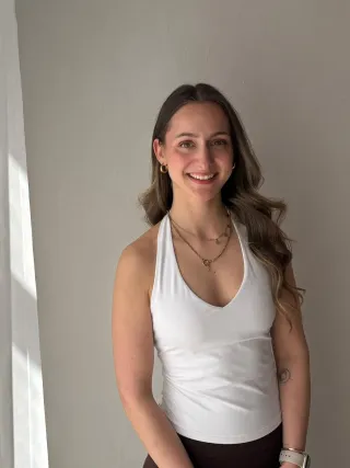 Chiara (DE/EN)