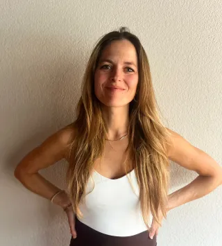 Astrid F.