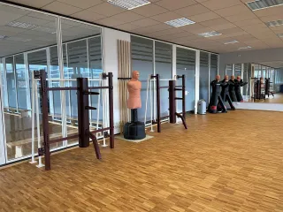 Dieser Anbieter hat keine Bildbeschreibung für dieses Bild hinterlegt