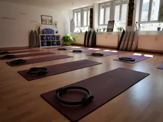Le studio n'a pas fourni de description pour cette image de profil.