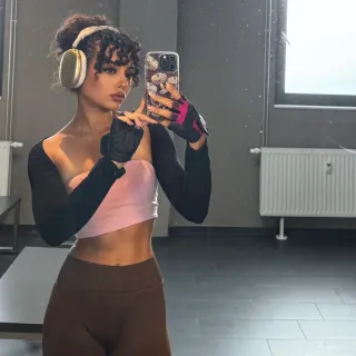 Suzan