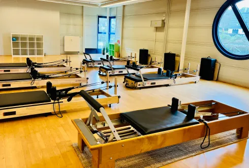 Strong Elegance Studio