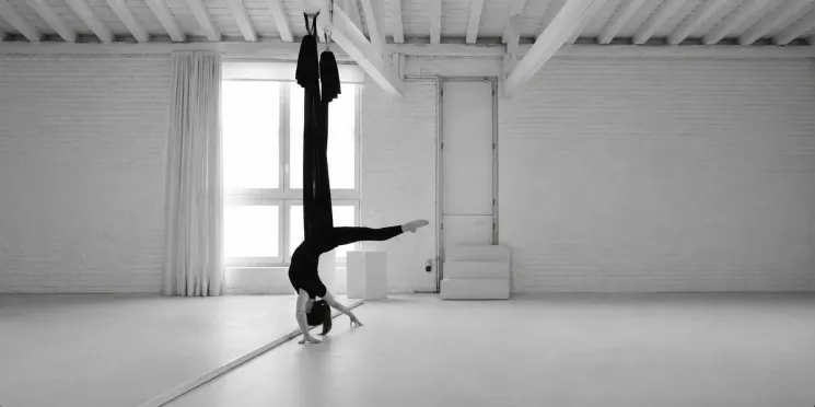 Aerial Yoga Workshop @ Nowa Space