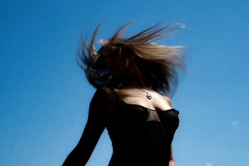 WORKSHOP: Dance, Body + Sensual Flow w/ Sophie Sou @ STUDIO MOND