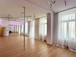Dieser Anbieter hat keine Bildbeschreibung für dieses Bild hinterlegt