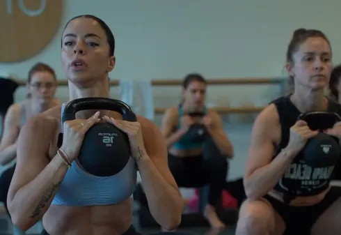 STRONGEST YOU by Maja *neu* online @ Studio One Tanz & Yoga