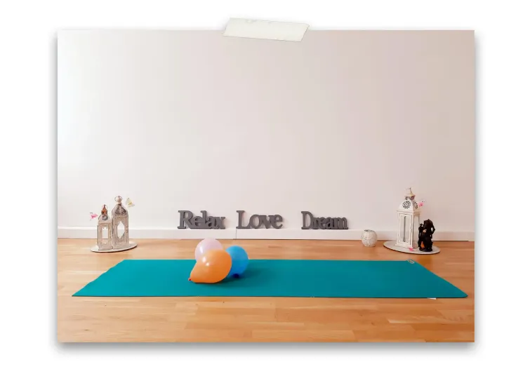 Hatha Yoga Online @ Yoga Stube Vienna, Raum fuer Training und Gesundheit