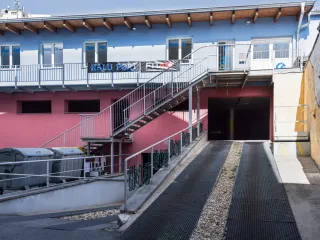 Dieser Anbieter hat keine Bildbeschreibung für dieses Bild hinterlegt