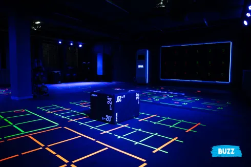 BUZZ FITNESS LOUNGE