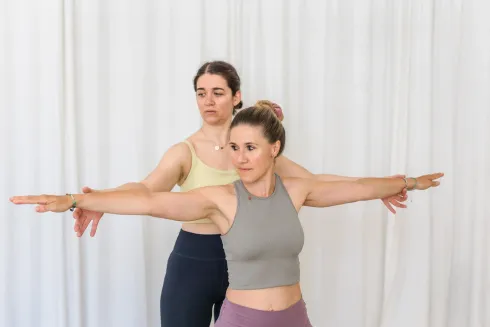 Yoga Anfänger:innen Kurs - Dienstag 17.30-19.00 Uhr @ YOGAlounge Vienna