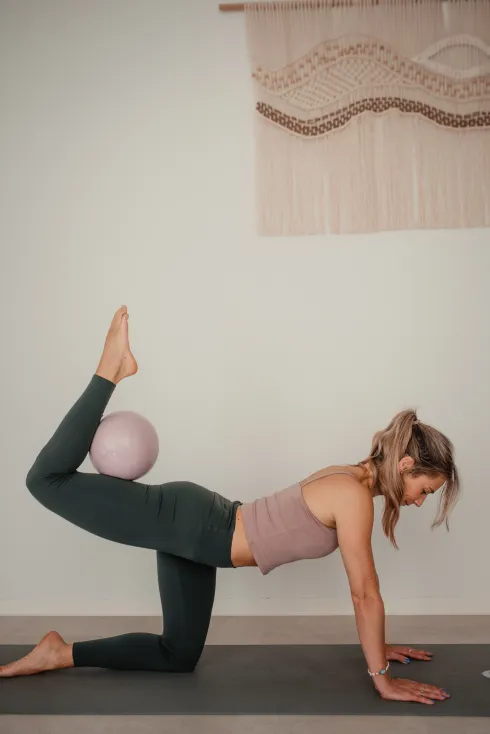 Online Pilates (HT) @ Happy Yoga Chemnitz