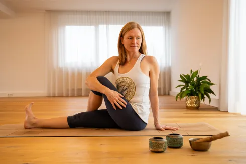 morning essential yoga @ Studyo - ein Ort, an dem Yoga gelebt wird