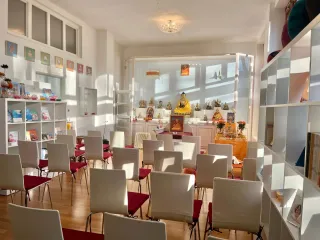Dieser Anbieter hat keine Bildbeschreibung für dieses Bild hinterlegt