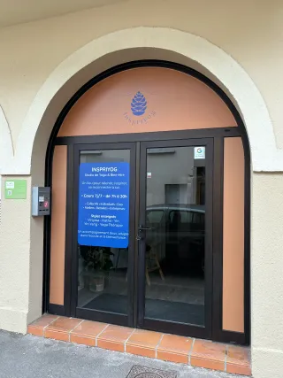 Le studio n'a pas fourni de description pour cette image de profil.