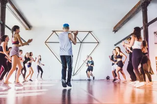 Dieser Anbieter hat keine Bildbeschreibung für dieses Bild hinterlegt