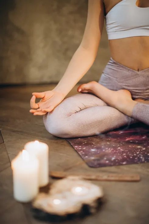 Mindful Sunday (kostenfrei) - Yoga, Meditation & Journaling | 45 Minuten @ Federleicht Leben
