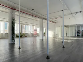 Dieser Anbieter hat keine Bildbeschreibung für dieses Bild hinterlegt