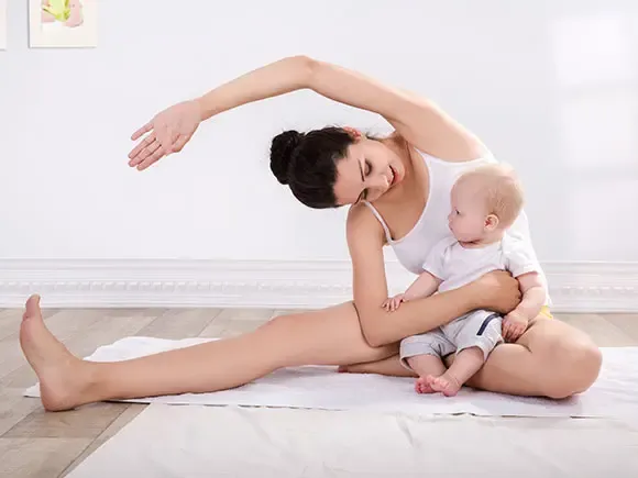 Yoga nach der Schwangerschaft mit Deinem Baby @ aurum loft