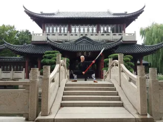 Dieser Anbieter hat keine Bildbeschreibung für dieses Bild hinterlegt