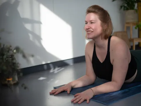 Stress regulieren & Resilienz stärken - Yoga für intensive Lebensphasen: STUDIO @ ONDAFLOW