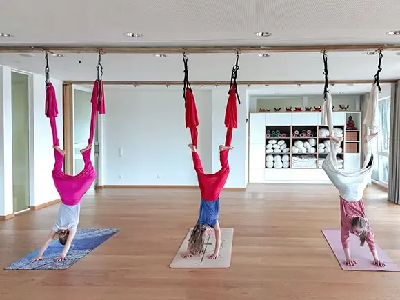 Flying Yoga für Kinder  @ aurum loft