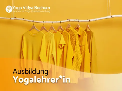 Infoabend zur 2-Jahres Ausbildung 2023 @ Yoga Vidya Bochum | Zentrum für Yoga, Meditation & Klang