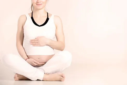 Präventionskurs -  Yoga für Schwangere   @ YOGA ART