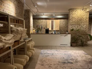 Dieser Anbieter hat keine Bildbeschreibung für dieses Bild hinterlegt