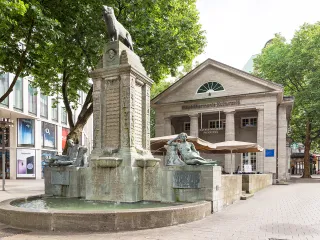 Dieser Anbieter hat keine Bildbeschreibung für dieses Bild hinterlegt