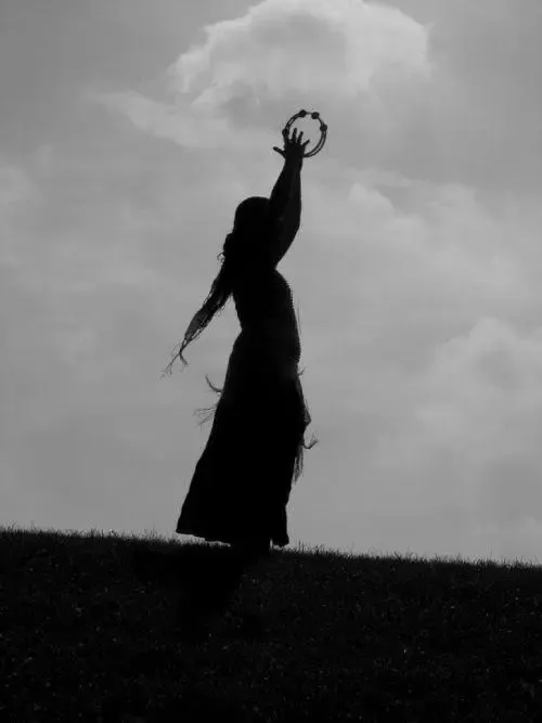 EmoFlow: A somatic workshop to reconnect with your Inner world @ Abuela Sinha Sanctuary Wien