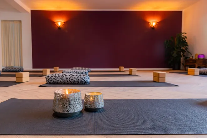 Yogastudio Pulheim ~ Yoga mit Danny