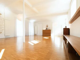 Dieser Anbieter hat keine Bildbeschreibung für dieses Bild hinterlegt
