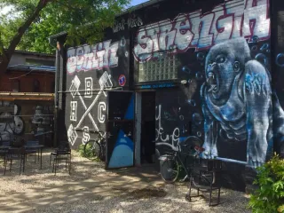 Dieser Anbieter hat keine Bildbeschreibung für dieses Bild hinterlegt