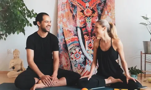 Yin Yoga Ausbildung 60h- MyoYin Modul (Myofasziale Selbstmassage & Wirbelsäule-Anatomie) @ Akshara Akademie