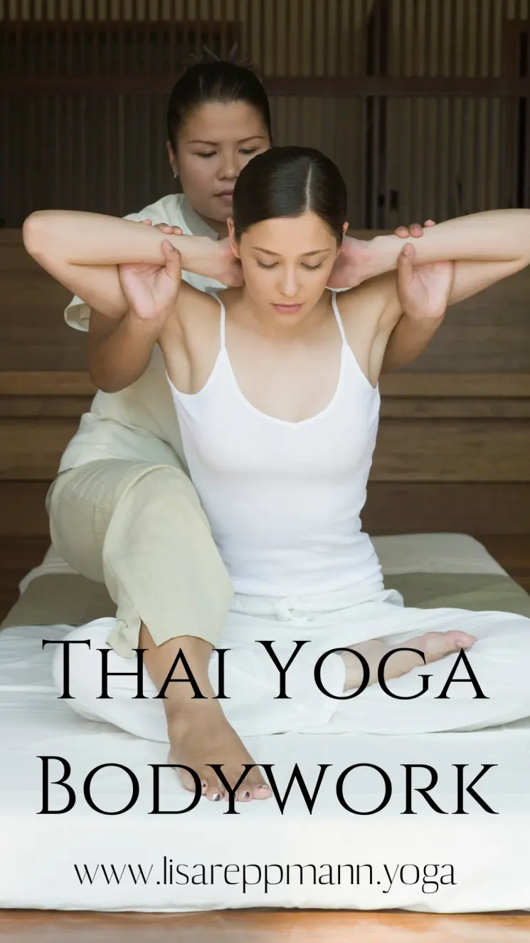 Thai Yoga Day @ LRY