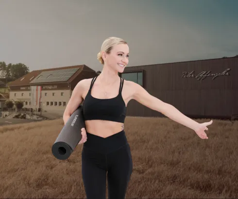Sunset Yoga - Whiskydestillerie by Peter Affenzeller @ Yoga Roots by Daniela Baumgartner