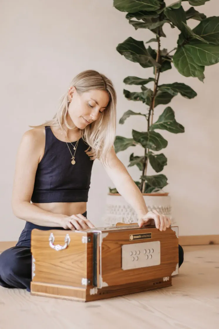 Die Kraft von MANTRA und MEDITATION @ FREEDOM PRACTICE