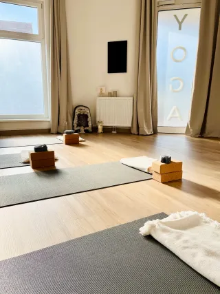 Shanti Shanti Yoga Studio