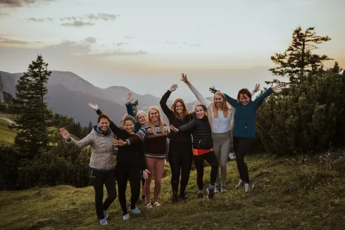 DO SEI. Yogaretreat auf der Alm @ Yoga mit den Twins