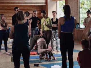 Le studio n'a pas fourni de description pour cette image de profil.