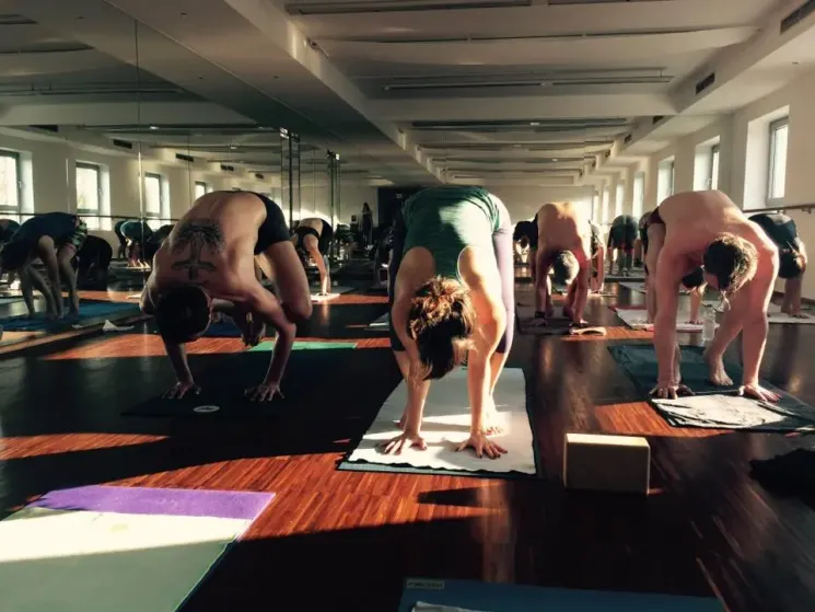 Warm Ashtanga @ Yoga College Vienna