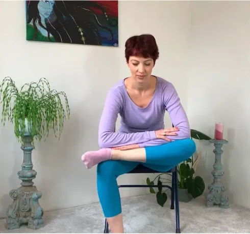 Yoga auf dem Stuhl @ Insight Yoga