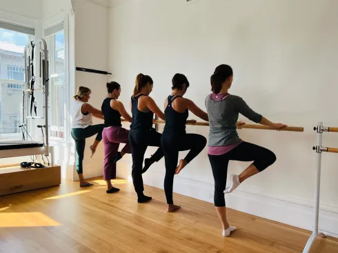 GARUDA BARRE et PILATES @ ATELIER MARAIS // 2 studios: Charlot et République