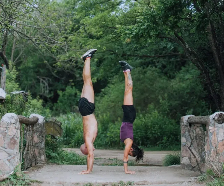 Handstands with Juampi & Mar (Sunday) @ Verein Grazer Akrosphäre