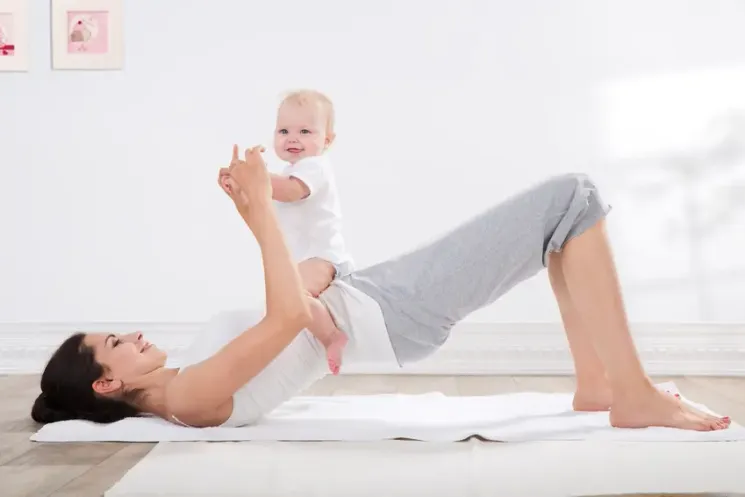 Yoga für Mama & Baby Dienstag 10.00 Uhr @ Yogaresa