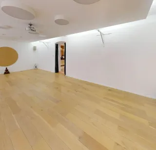 Dieser Anbieter hat keine Bildbeschreibung für dieses Bild hinterlegt