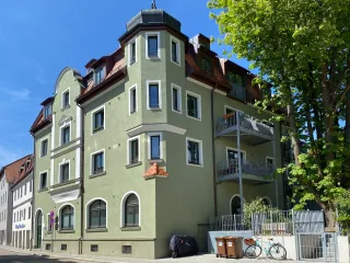 Dieser Anbieter hat keine Bildbeschreibung für dieses Bild hinterlegt