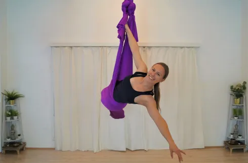 Fly & Stay | Aerial Yoga Retreat @ Fly & Flow