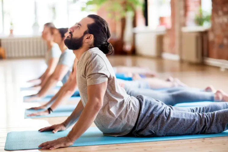 KICK ASS Yoga für Männer @ Amodini Yoga