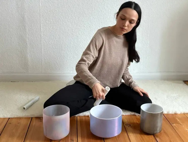 Klangheilung mit Alchemy Crystal Singing Bowls @ Yoga Japa